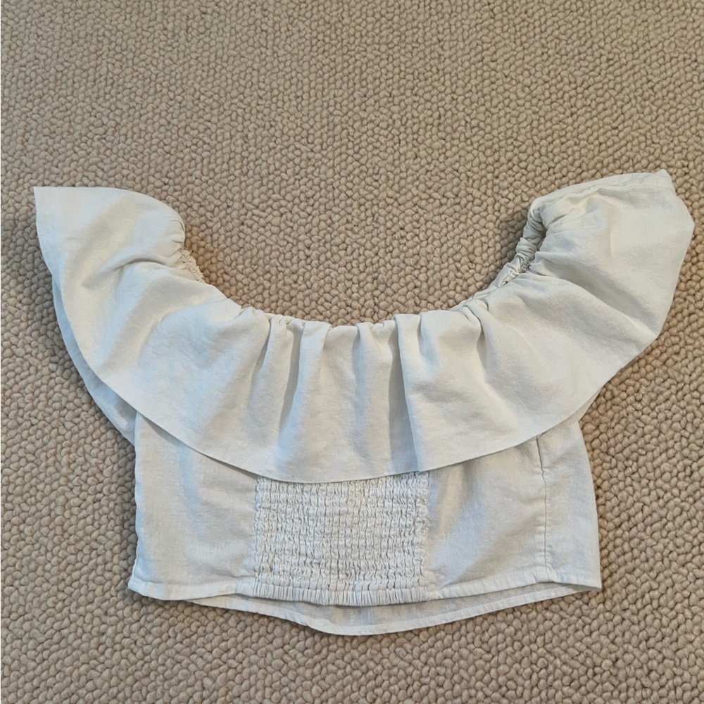 Women’s Ruffle Sleeve Off the Shoulder Linen Blouse - Picture 2 of 5